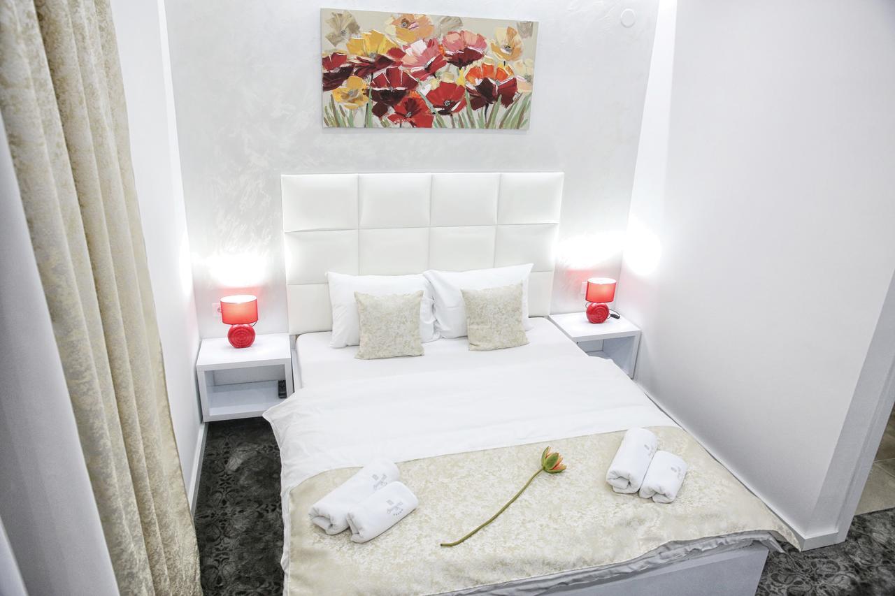 Bed and Breakfast Sunny Hill Garden Stara Pazova Esterno foto