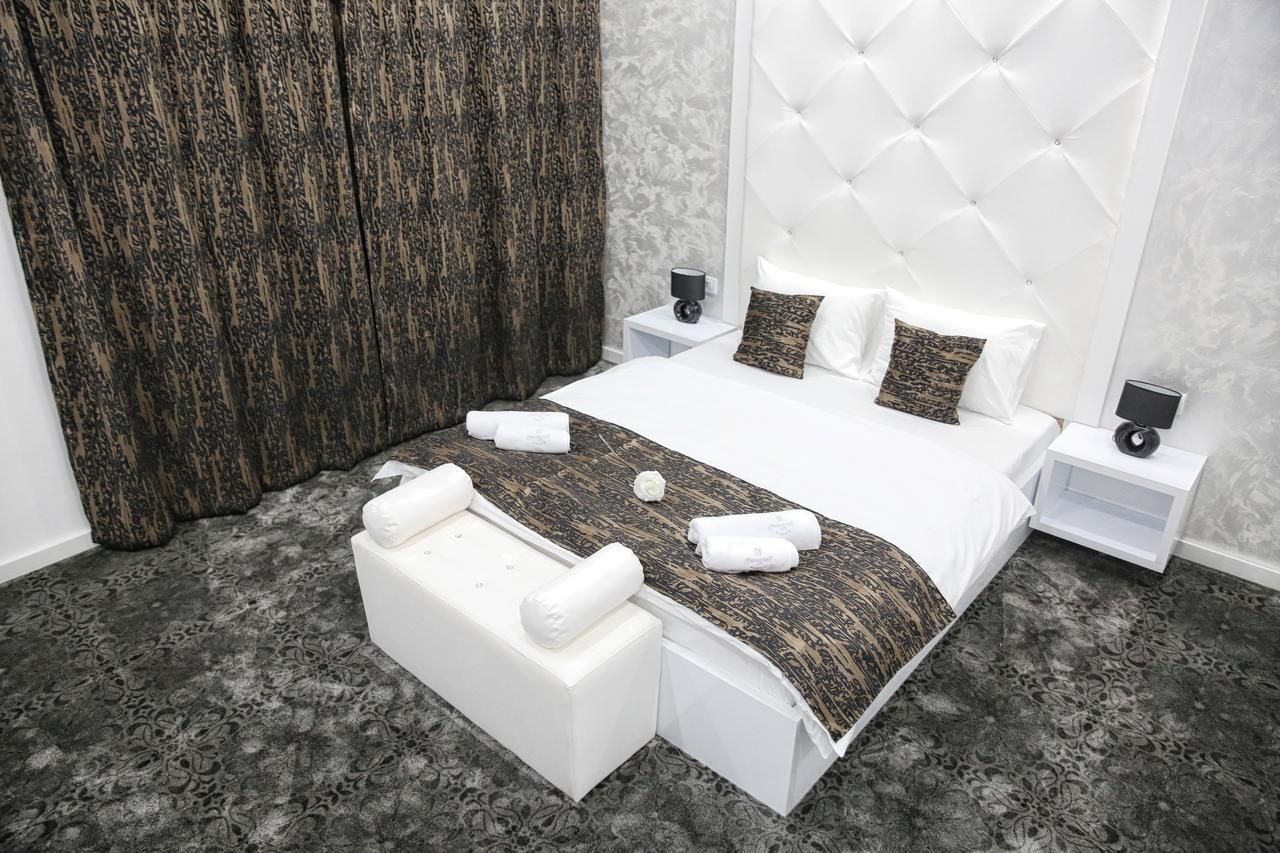 Bed and Breakfast Sunny Hill Garden Stara Pazova Esterno foto