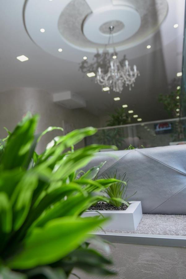 Bed and Breakfast Sunny Hill Garden Stara Pazova Esterno foto